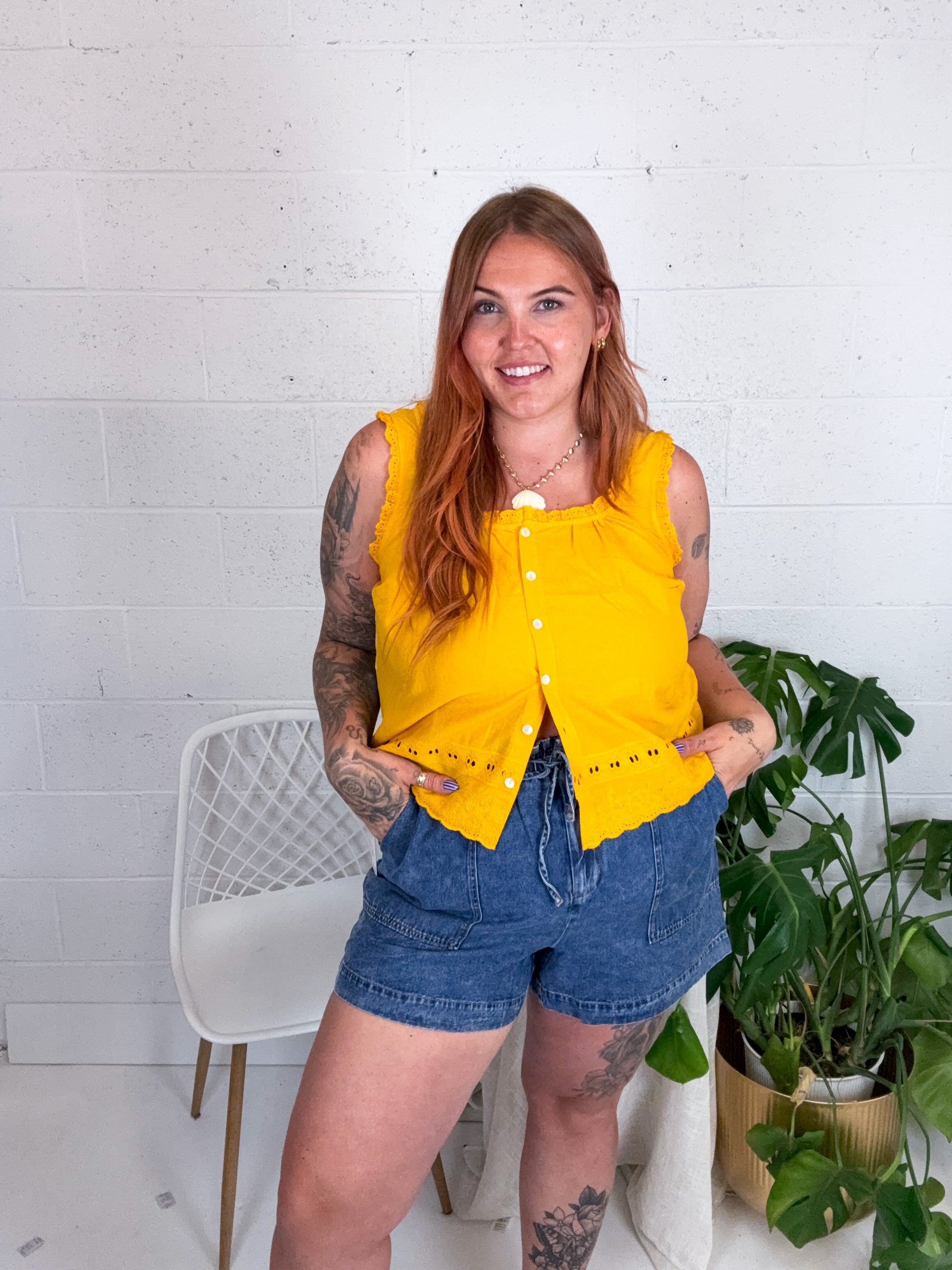 DRAWSTRING DENIM SHORTS