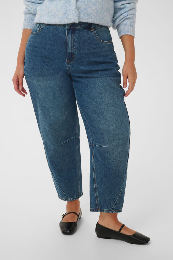 Ninna Cropped Barrel Jeans