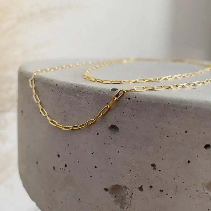 Petite Paperclip Chain - 18"