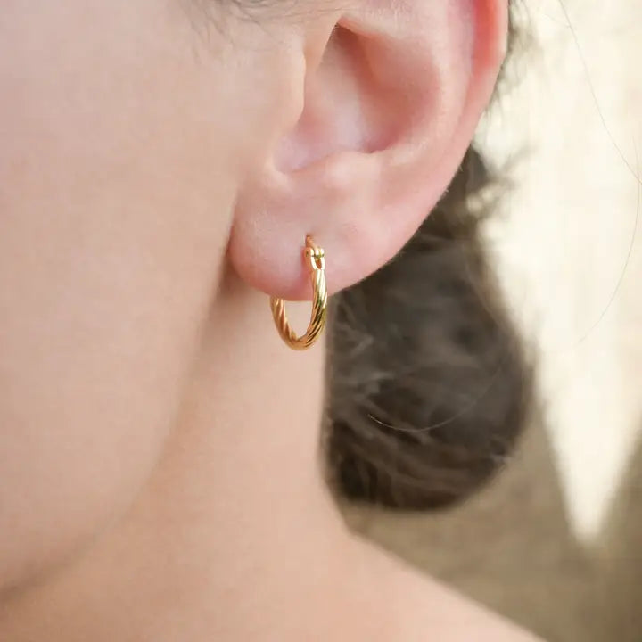 Twisted Hoops - Gold