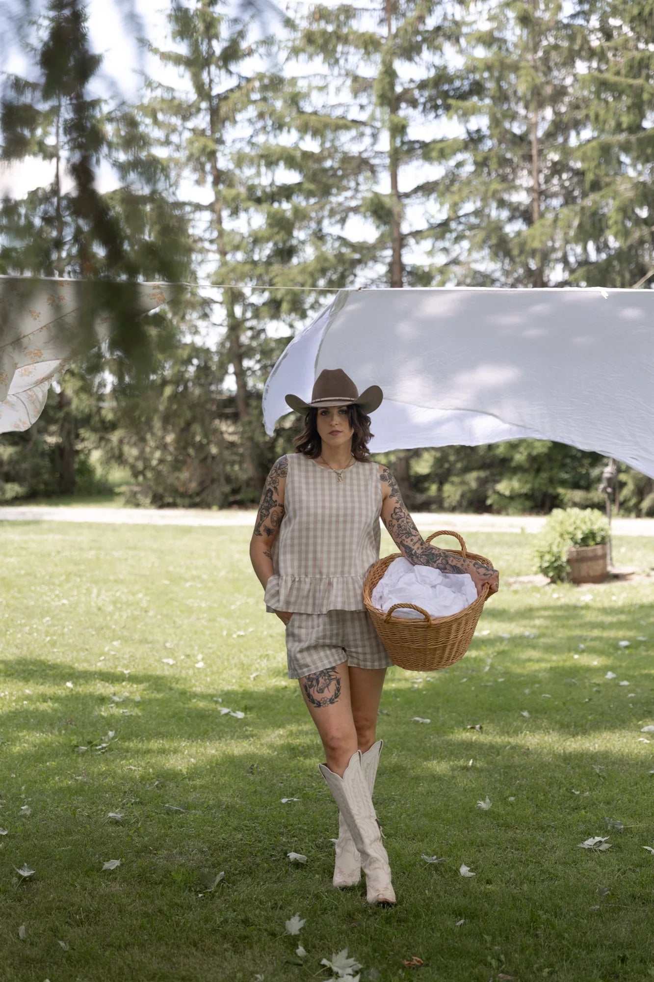 Laurel Shorts in Oatmeal Gingham
