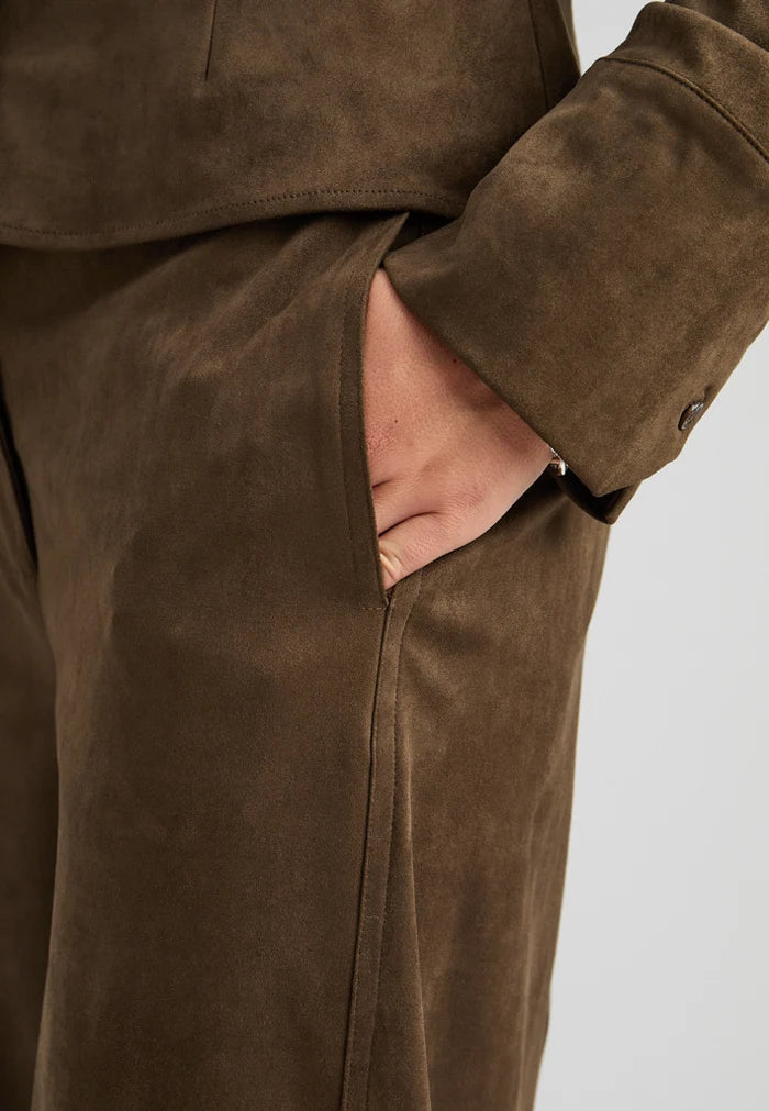 Alva Mid Waist Pant - Beech Green