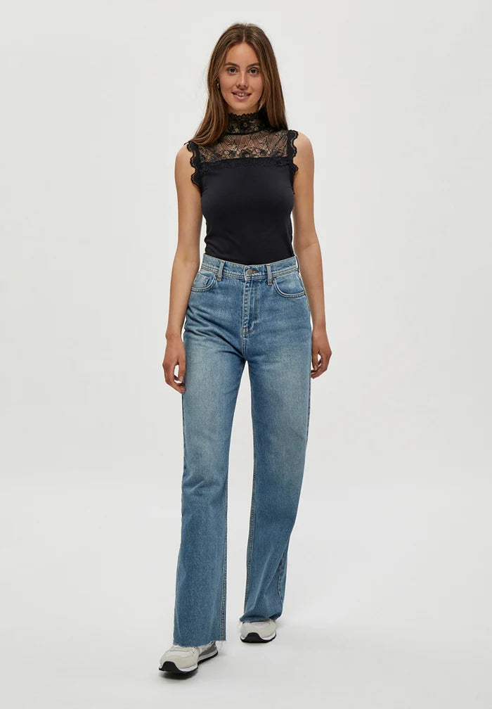 Vanessa High Neck