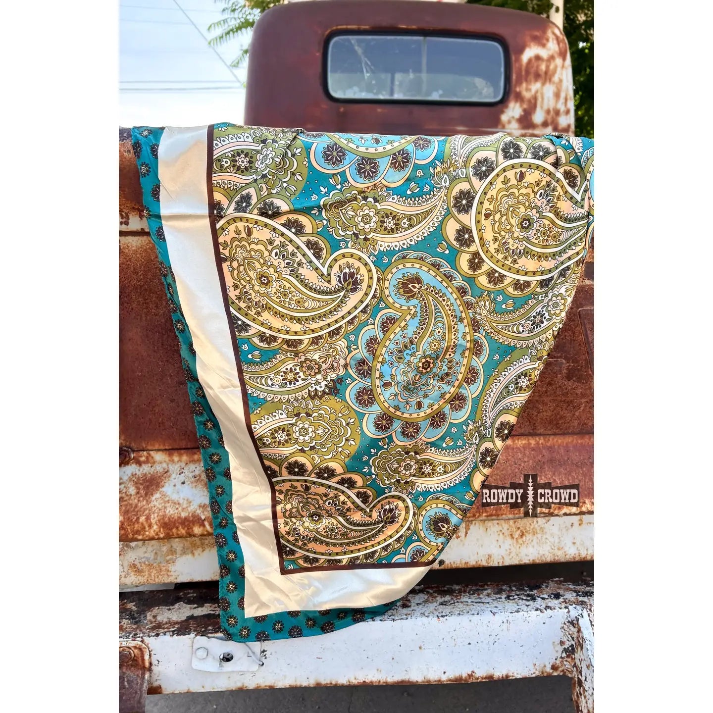 Big Sky Wild Rag - 36x36