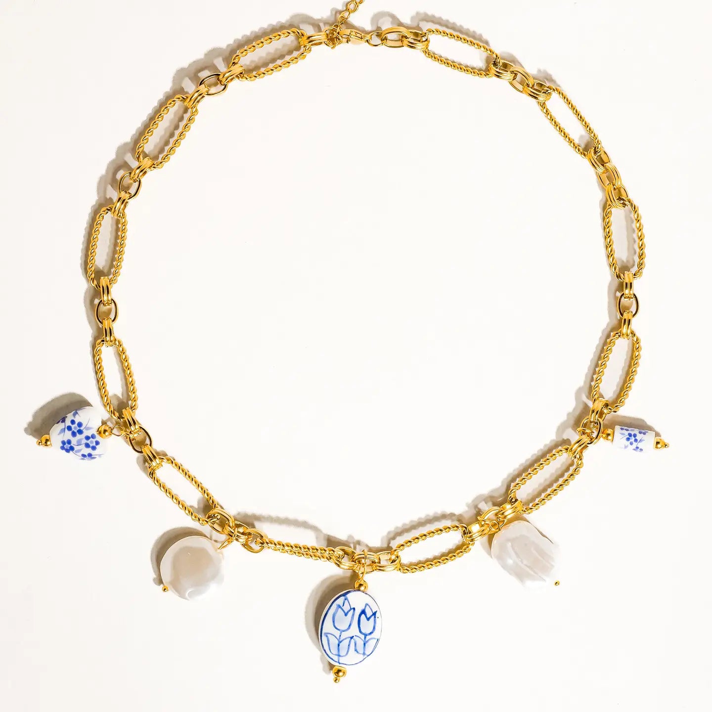Riela Ceramic Floral Chain Necklace