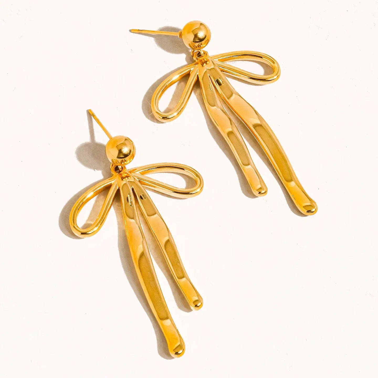 Oliver Bow Dangle Earring