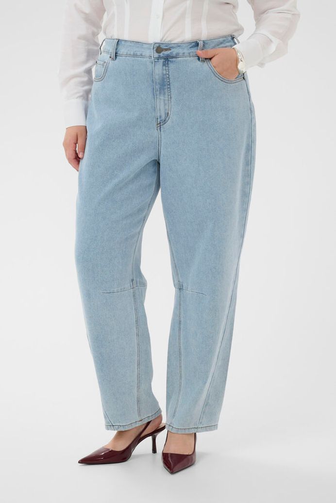 Ninna Cropped Barrel Jeans