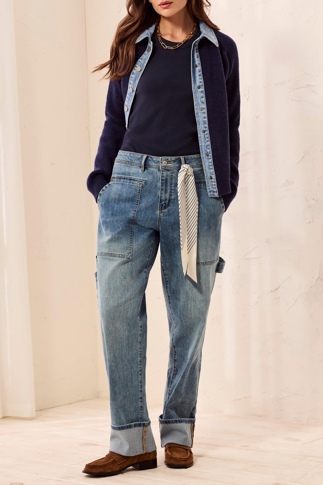 AUDREY CARPENTER W/REMOVABLE SCARF