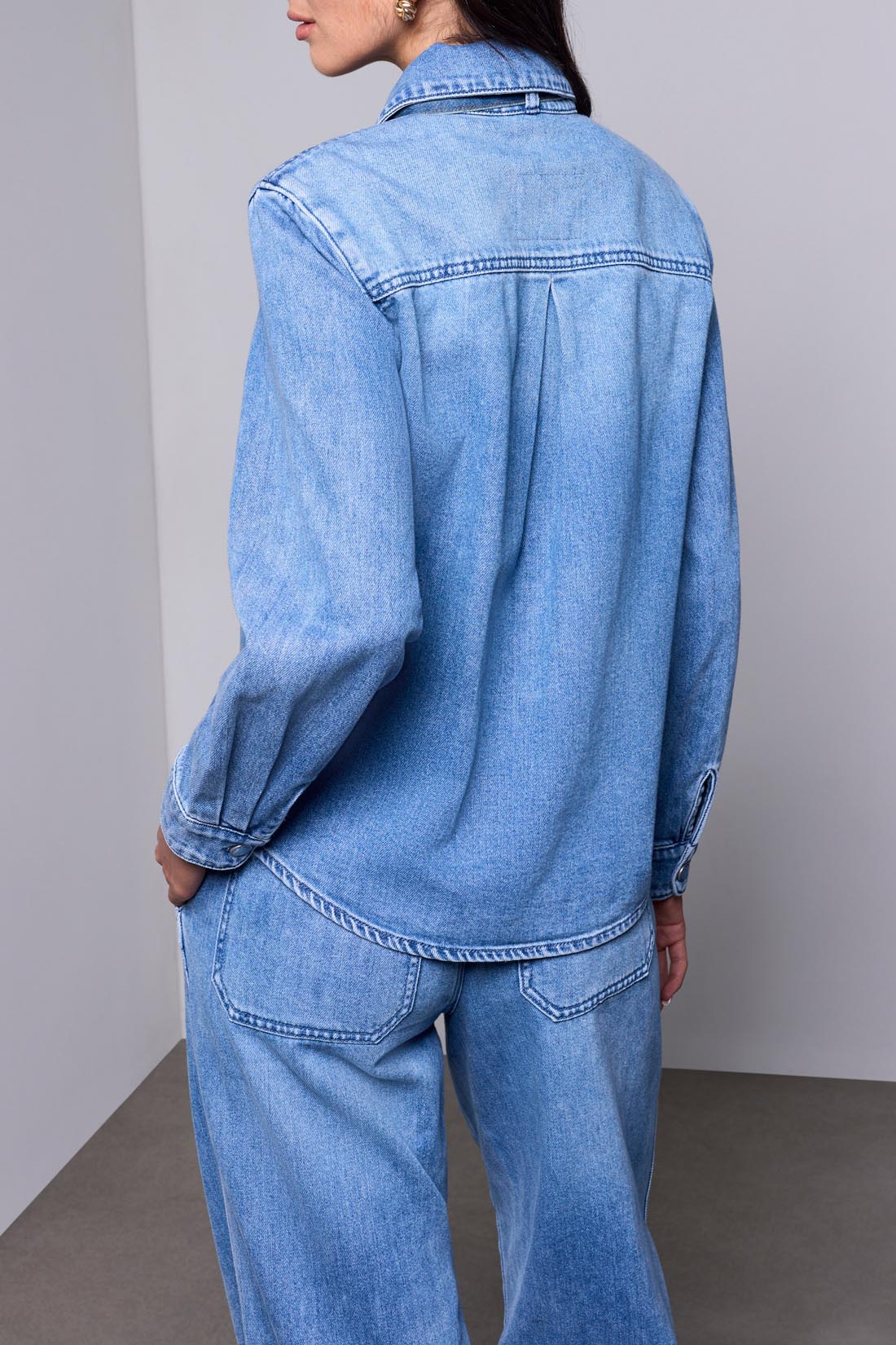 DENIM BLOUSE W/ REMOVABLE SELF TIE