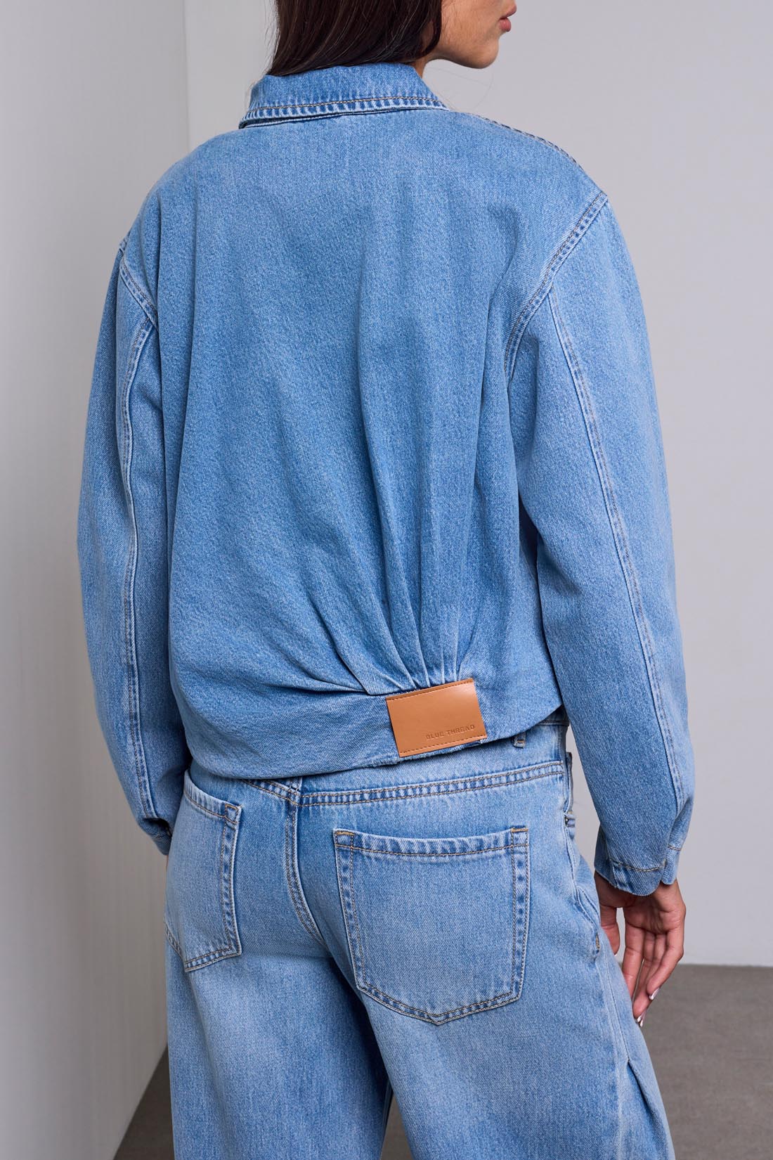 BUBBLE DENIM JKT W/ BACK PLEATS
