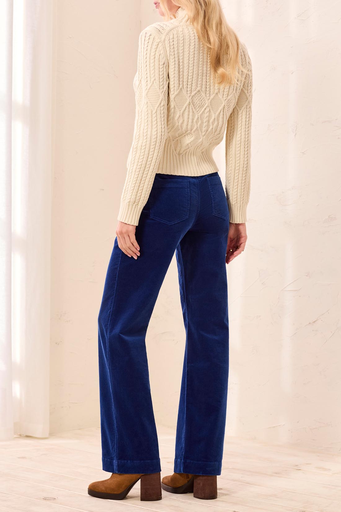 CORDED BLUE PANT