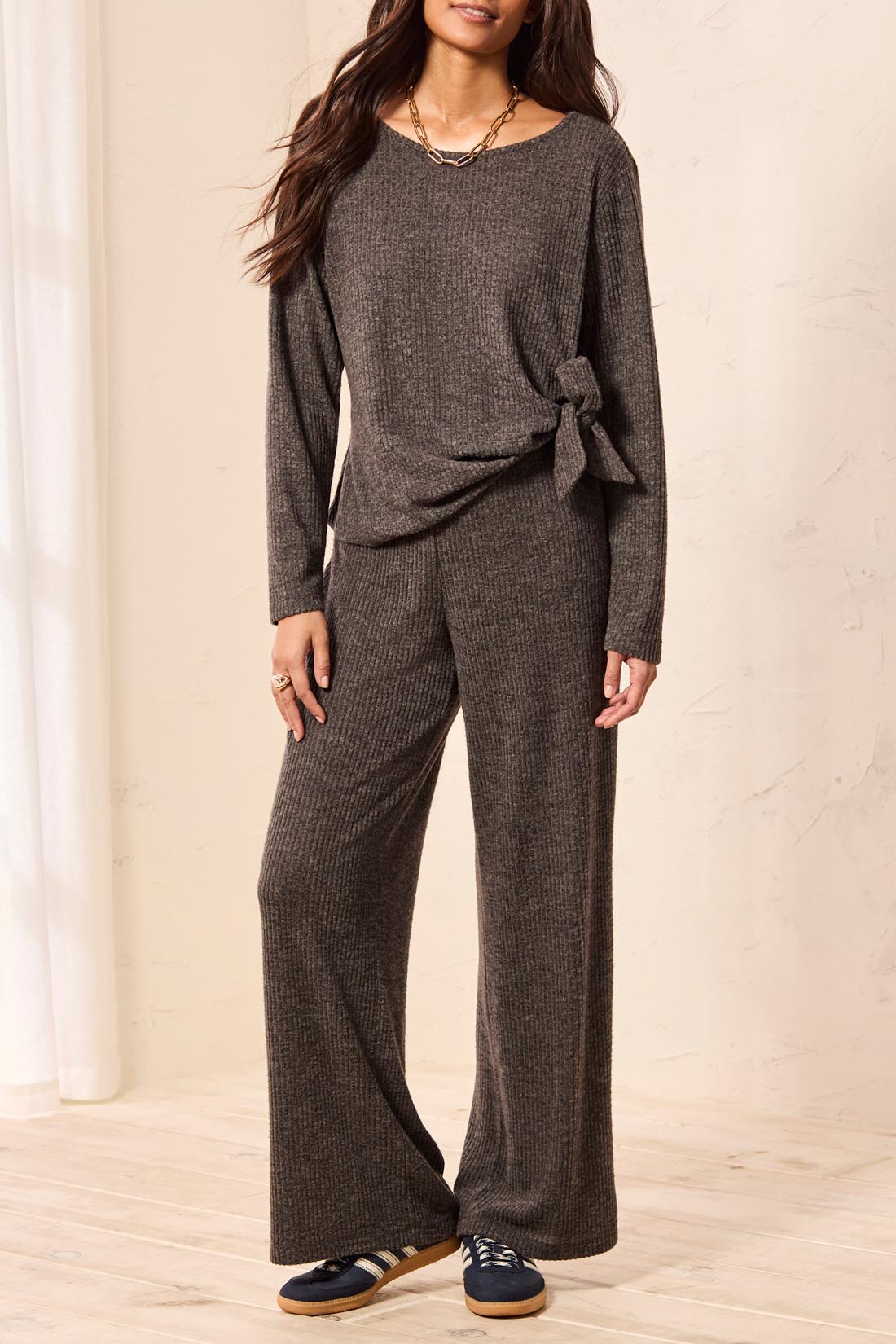 PULL ON ANKLE PANT