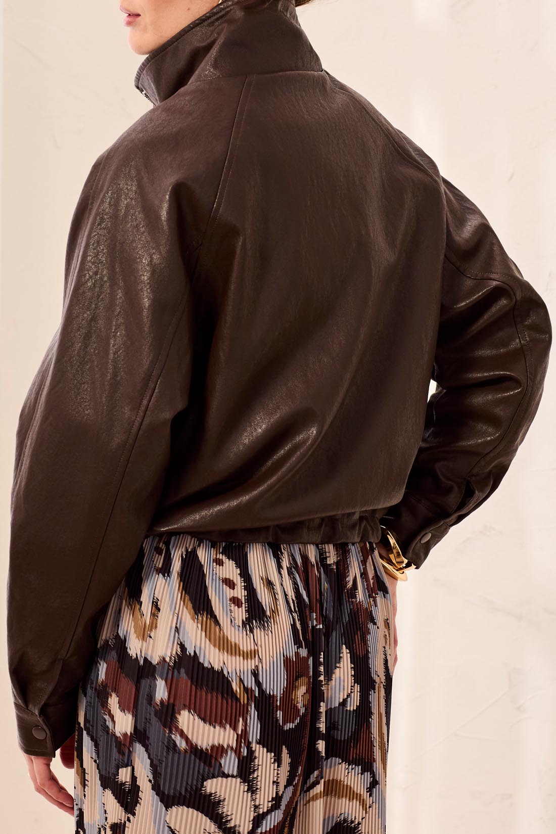 RELAXED MOCK NECK JACKET