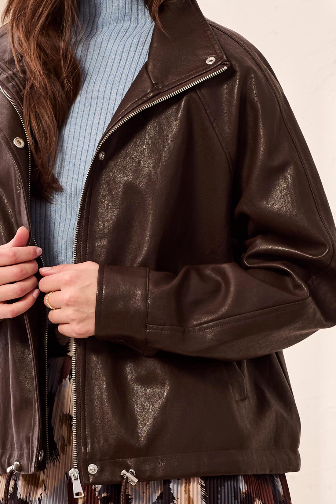 RELAXED MOCK NECK JACKET