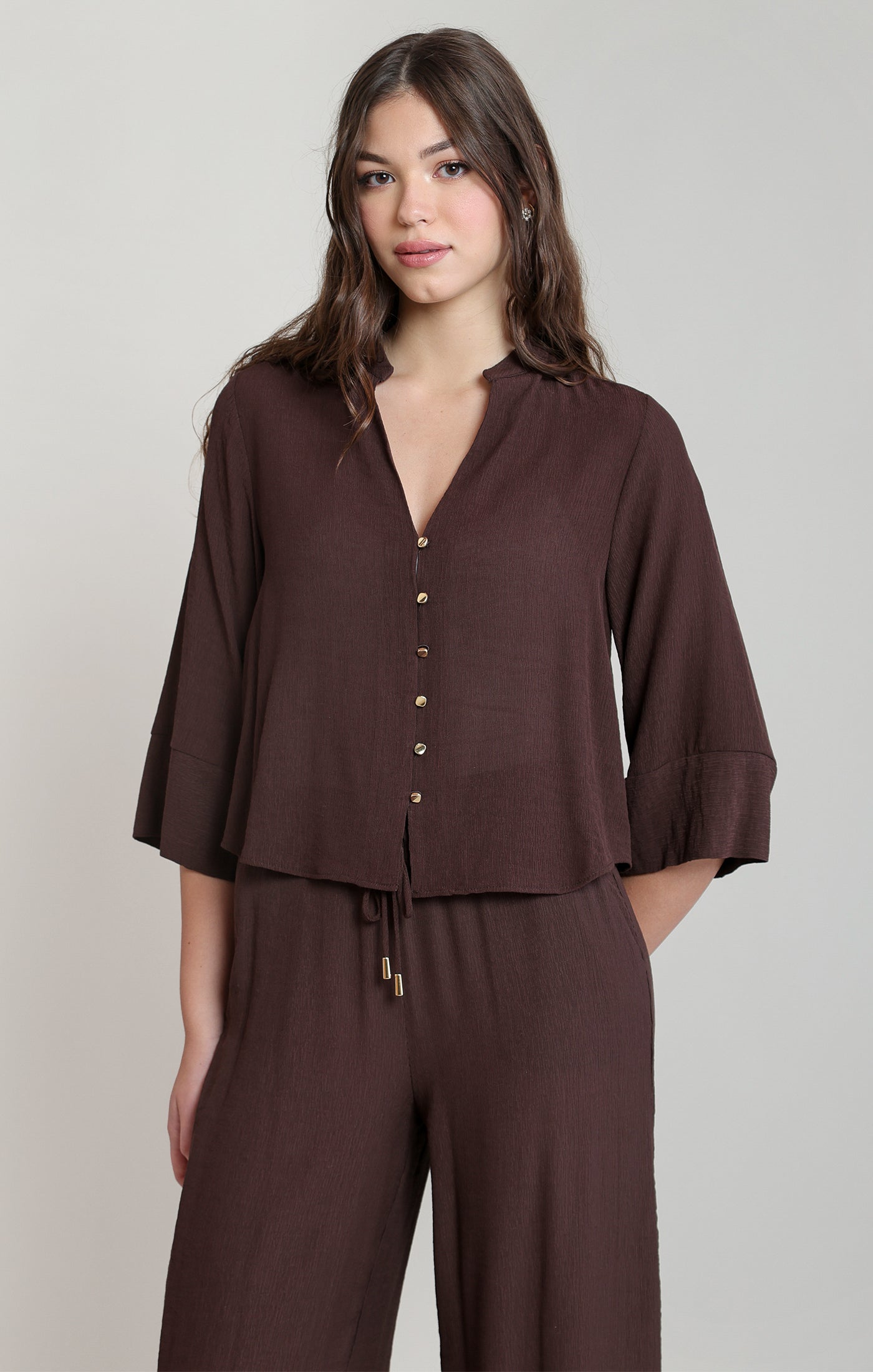 WIDE SLEEVE BLOUSE