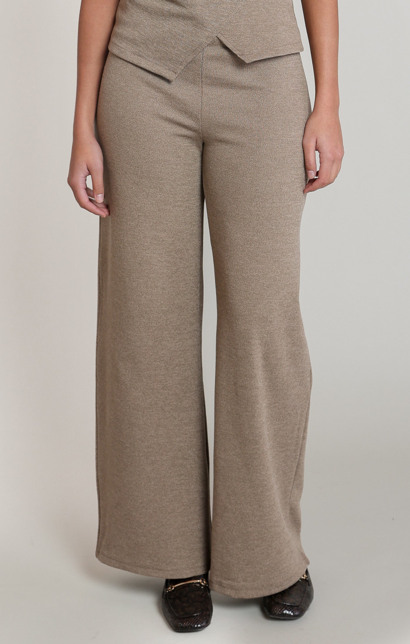 PULL-ON PANT