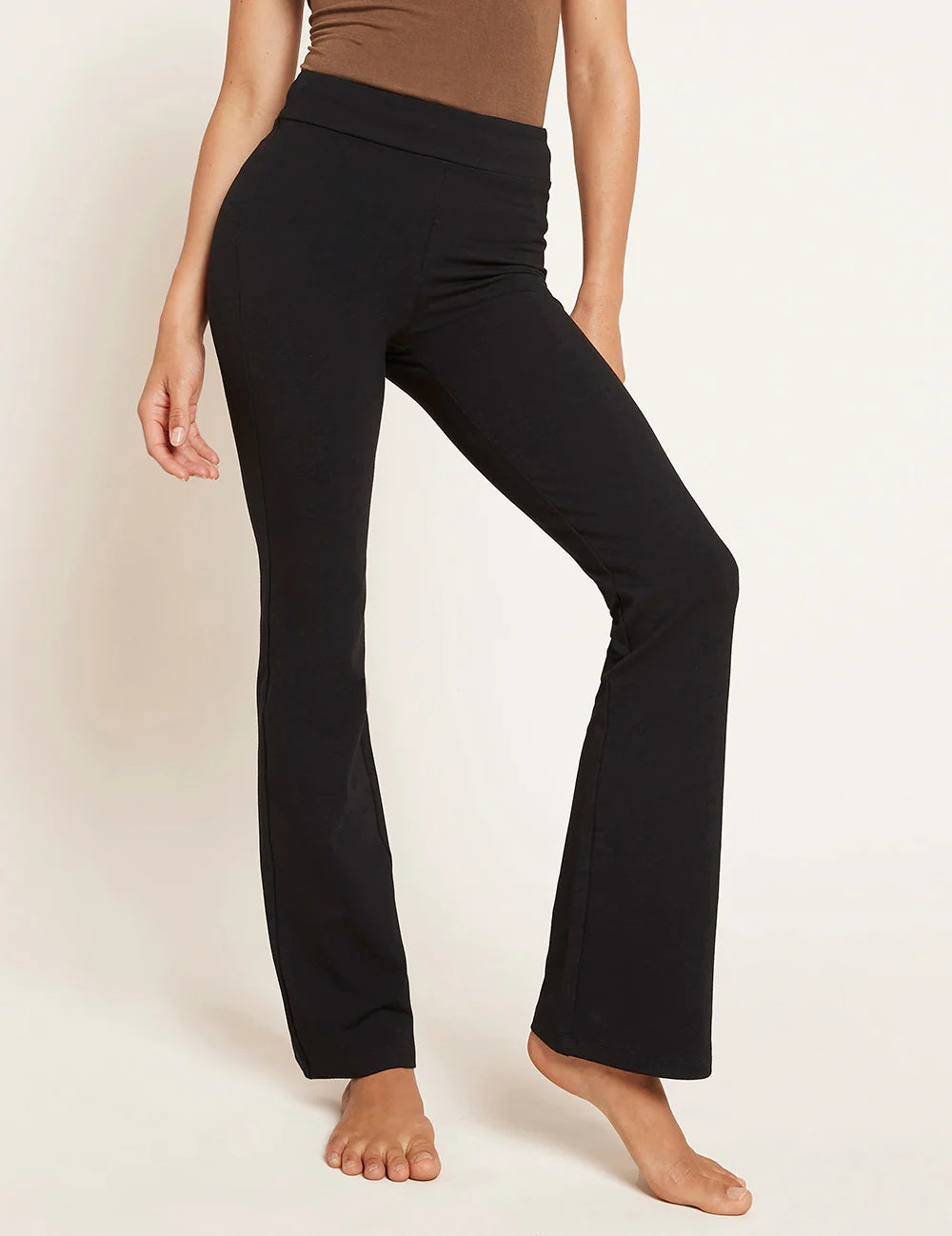MOTIVATE HIGH WAIST FLARE PANT