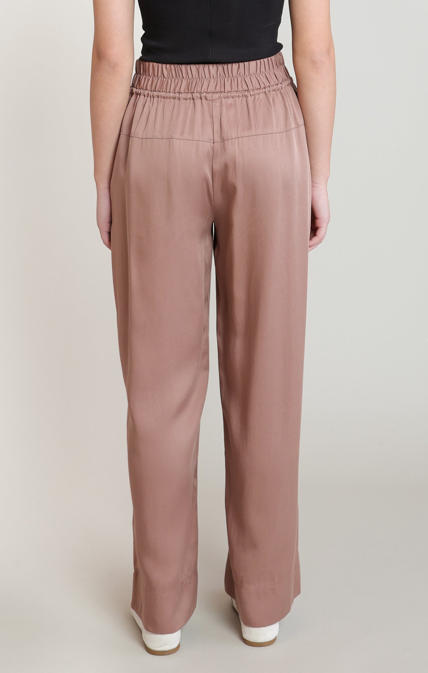 OVERSIZED PULL-ON PANT